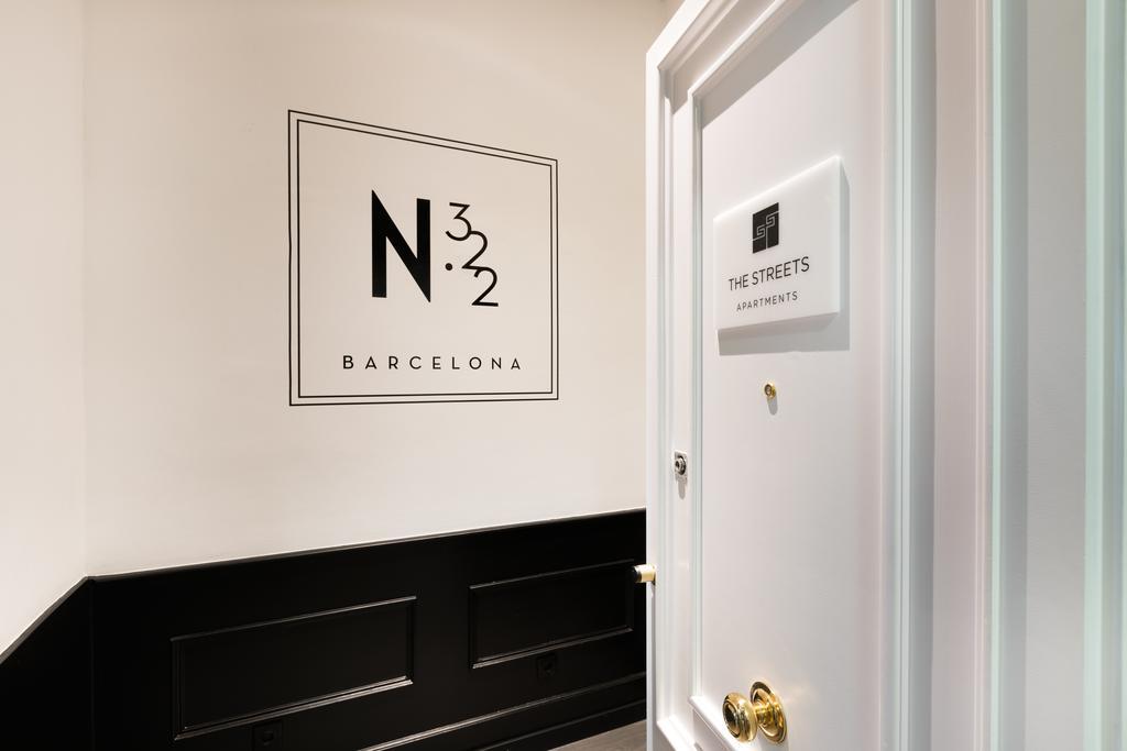 El Consell By The Streets Apartment Barcelona Bagian luar foto