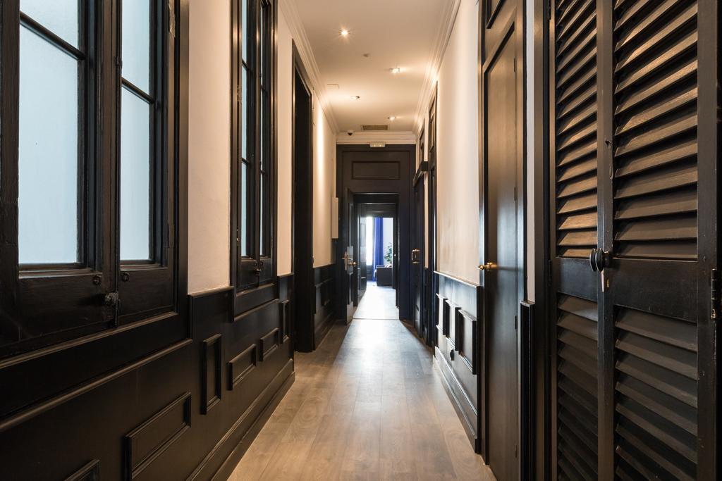 El Consell By The Streets Apartment Barcelona Bagian luar foto
